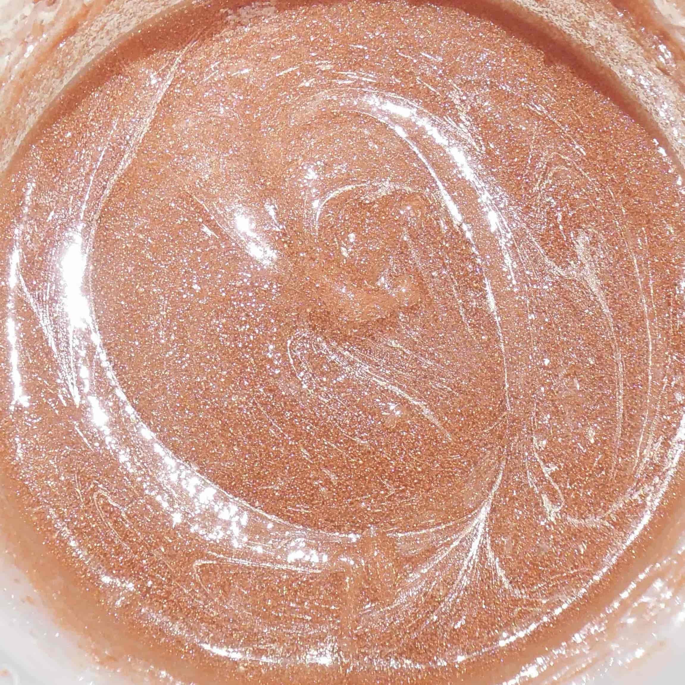 Niacinamide psoriasis treatment rosacea strawberry sebum vitamin b3 brightening dry hydrating gel skin barrier repair shimmer body gel glittery sparkle butter pink gel rosy moisturizer strawberry gel soothing fruity